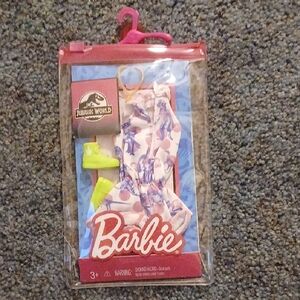 Jurassic World Barbie Clothes